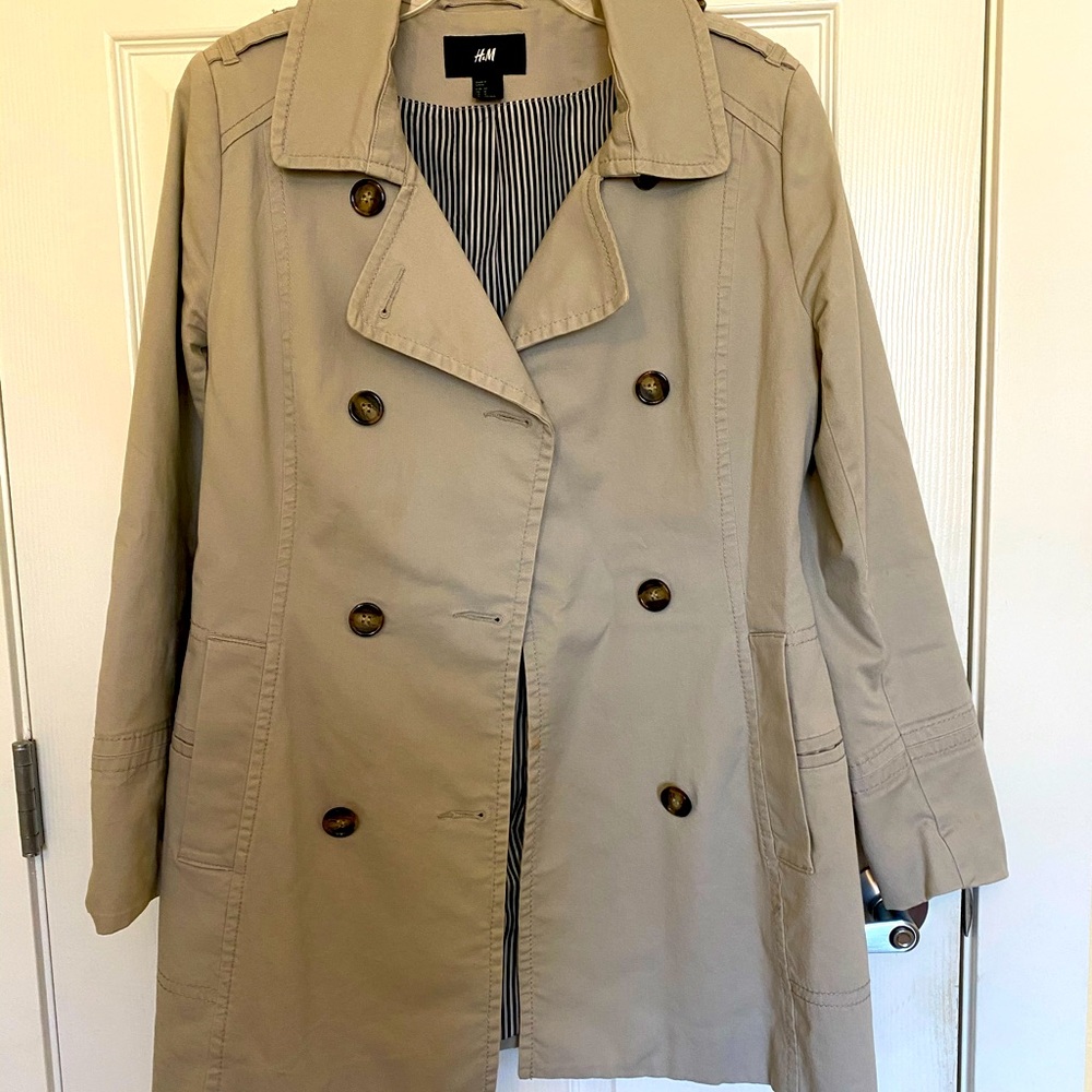 Trench coat